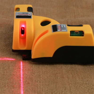 Niveau jaune noir sol laser rouge blanc